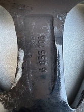 Load image into Gallery viewer, 1x Alufelge 16 Zoll 6.5" 5x112 Grau 6855106 Mini F56 F55 Rim Wheel FEL7173948731sm