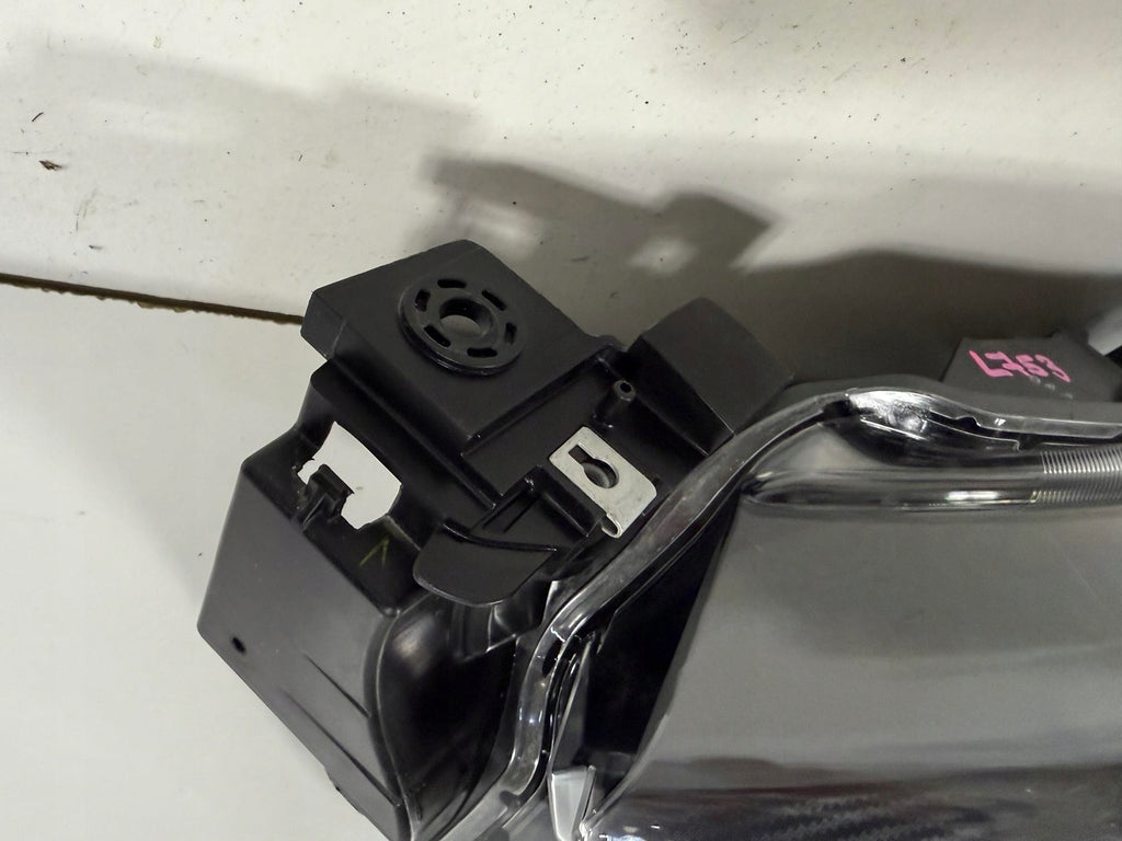 Frontscheinwerfer Mazda 2 D09K-51040 Full LED FALSE Scheinwerfer Headlight SCH4843346332pj