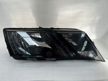 Load image into Gallery viewer, Frontscheinwerfer Skoda Octavia III 5E1941016C LE15A6368 Rechts Headlight SCH2526531332ba