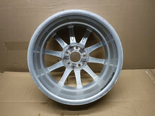 Load image into Gallery viewer, 1x Alufelge 17 Zoll 6.5&quot; 5x114.3 44ET A1774010300 Mercedes-Benz Rim Wheel