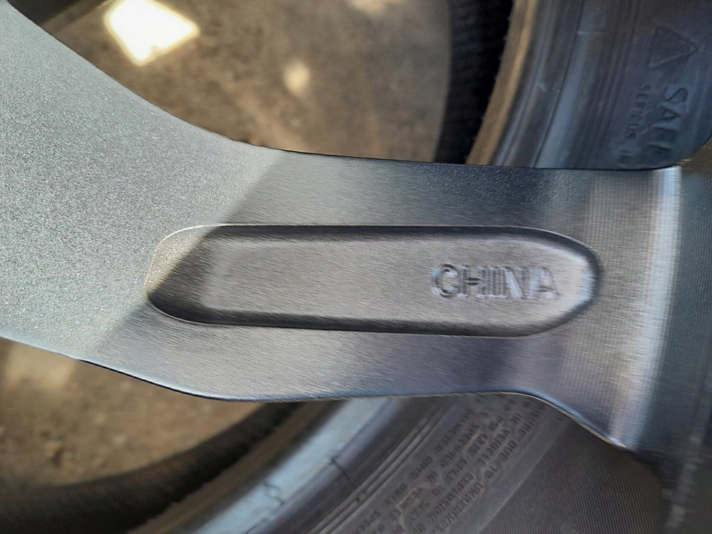 1x Alufelge 20 Zoll 7.5" 5x114.3 40ET Glanz Schwarz Toyota Rim Wheel FEL1764770150iq