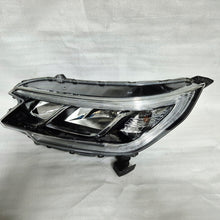 Laden Sie das Bild in den Galerie-Viewer, Frontscheinwerfer Honda Crv FALSE Scheinwerfer Headlight SCH9597241943eo