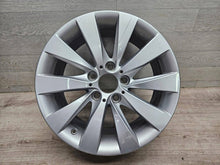 Laden Sie das Bild in den Galerie-Viewer, 1x Alufelge 17 Zoll 7.5" 5x120 37ET Glanz Silber 6796240 BMW 3 E91 E90 Rim Wheel FEL1044747964df