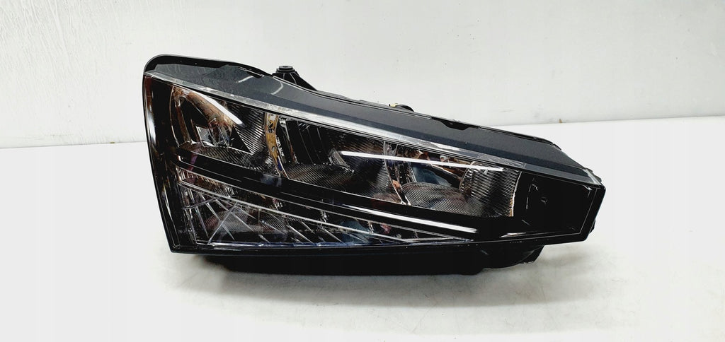 Frontscheinwerfer Skoda Scala 657941016 LED Rechts Scheinwerfer Headlight SCH8179862741eq