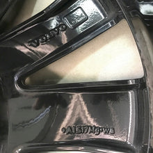 Laden Sie das Bild in den Galerie-Viewer, 1x Alufelge 18 Zoll 8.0&quot; 5x108 42ET 31471312 Volvo S60 V60 Rim Wheel