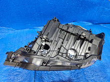 Load image into Gallery viewer, Frontscheinwerfer BMW 3 F30 F31 7338702 Xenon Rechts Scheinwerfer Headlight SCH7537116079hn