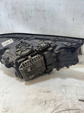 Load image into Gallery viewer, Frontscheinwerfer BMW 7 G11 G12 7483249 7729100015 Links Scheinwerfer Headlight SCH6073805803om