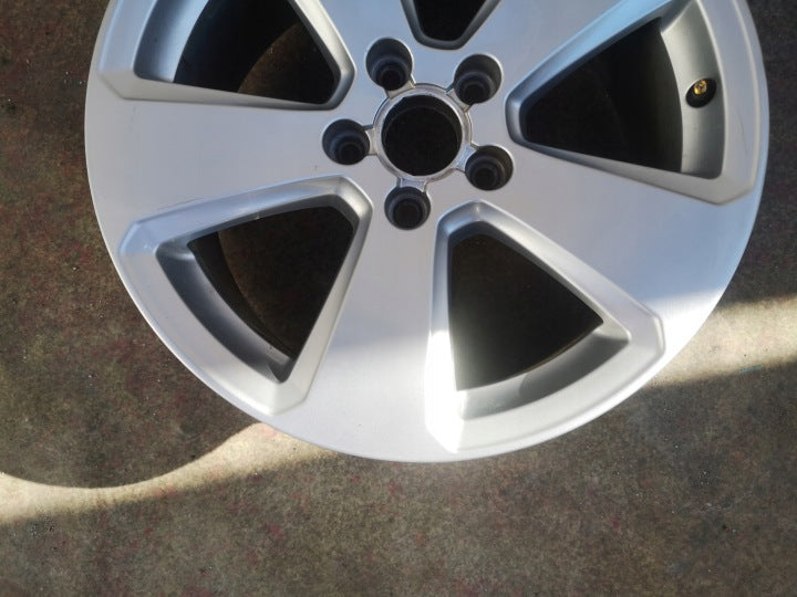 1x Alufelge 17 Zoll 7.5" 5x112 43ET 8V0601025P Audi A3 Rim Wheel FEL5566808057av