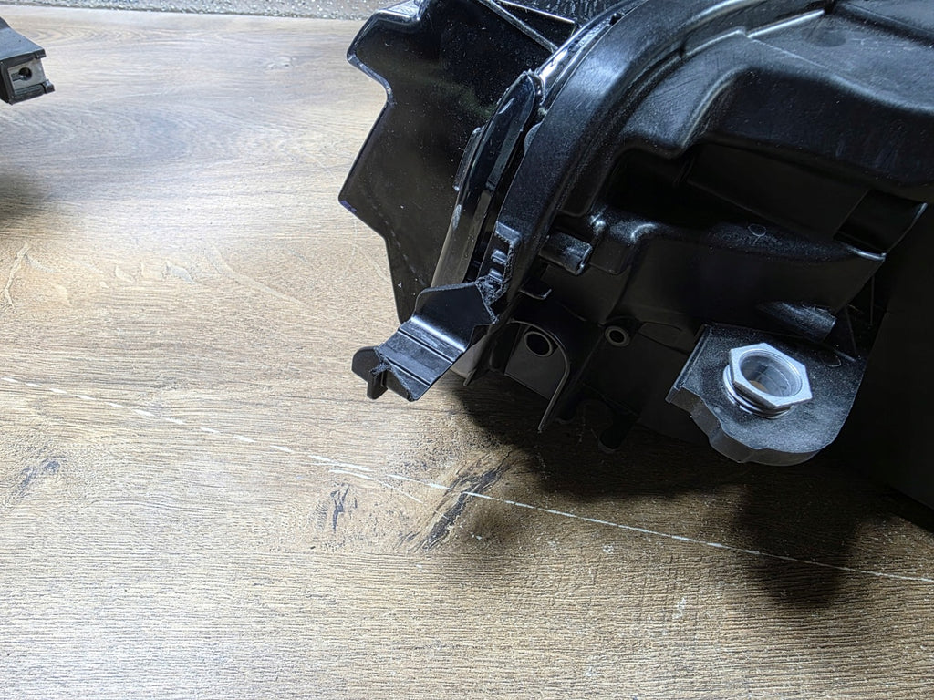 Frontscheinwerfer VW Passat 3J1941006 Rechts Scheinwerfer Headlight SCH5897909783yn