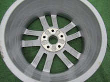 Load image into Gallery viewer, 1x Alufelge 17 Zoll 6.5&quot; 5x112 43ET Silber 8Y0601025L Audi A3 Rim Wheel