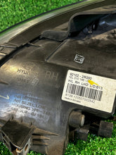 Laden Sie das Bild in den Galerie-Viewer, Frontscheinwerfer Hyundai I30 08R-LIFT Rechts Scheinwerfer Headlight SCH4201264732id