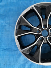 Load image into Gallery viewer, 1x Alufelge 19 Zoll 8.0" 5x114.3 55ET Schwarz 52910-S0100 Hyundai Tucson FEL8970100939gb