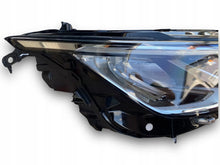 Laden Sie das Bild in den Galerie-Viewer, Frontscheinwerfer VW Golf VIII 5H1941006C LED Rechts Scheinwerfer Headlight