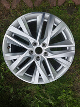 Laden Sie das Bild in den Galerie-Viewer, 1x Alufelge 18 Zoll 7.5" 5x112 48ET 5E3601025BF Skoda Octavia 5e3 Iv Rim Wheel FEL1043934833gs