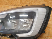 Load image into Gallery viewer, Frontscheinwerfer Renault Master III 260607867R LED Links Scheinwerfer Headlight