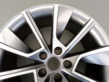 Laden Sie das Bild in den Galerie-Viewer, 1x Alufelge 18 Zoll 8.5&quot; 5x112 41ET 3V0601025BC Skoda Superb Iii Rim Wheel