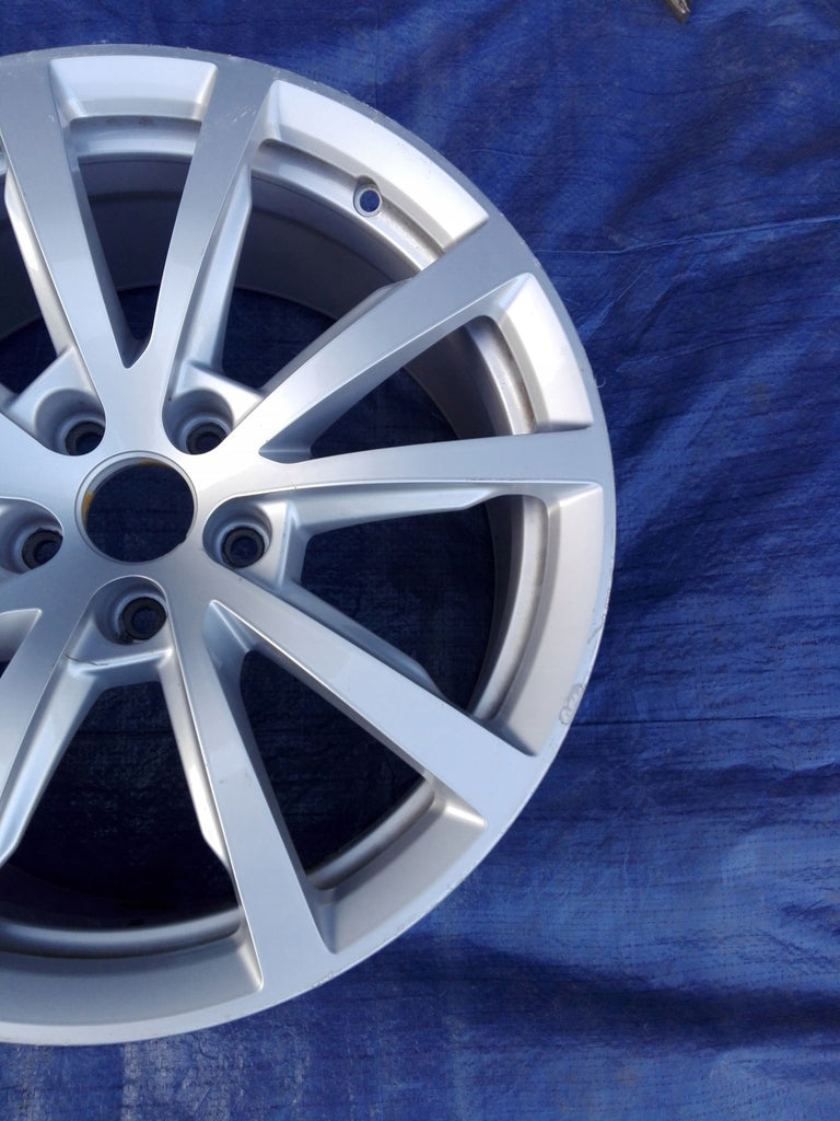 1x Alufelge 18 Zoll 8.0" 5x112 29ET Glanz Silber 4N0601025A Audi A8 D5 Rim Wheel