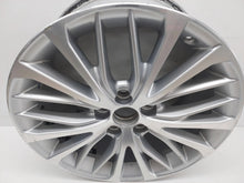 Laden Sie das Bild in den Galerie-Viewer, 1x Alufelge 18 Zoll 8.0&quot; 5x114.3 50ET 42611-33C80 Toyota Camry Rim Wheel