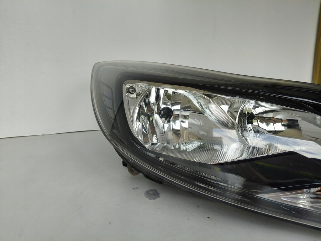 Frontscheinwerfer Ford Focus BM51-13W029-CH Rechts Scheinwerfer Headlight SCH8624746478kc