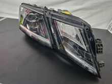 Laden Sie das Bild in den Galerie-Viewer, Frontscheinwerfer Skoda Octavia III 5E1941016F Rechts Scheinwerfer Headlight SCH4948933744pb