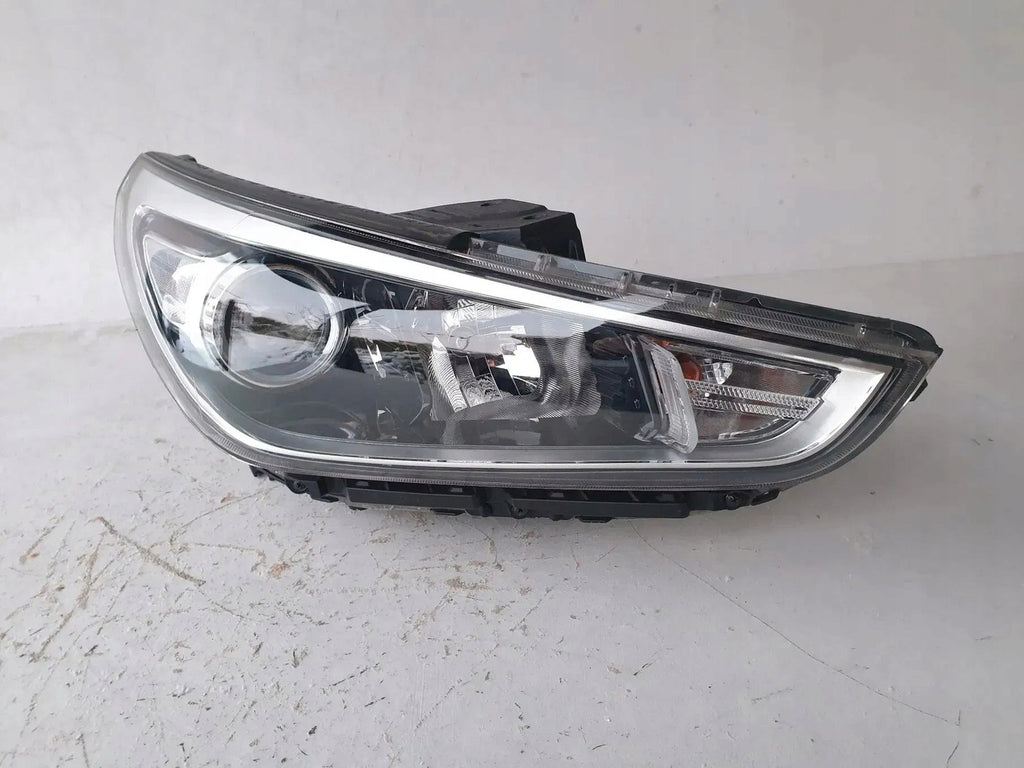 Frontscheinwerfer Hyundai I30 III 92102-G4020 Rechts Scheinwerfer Headlight