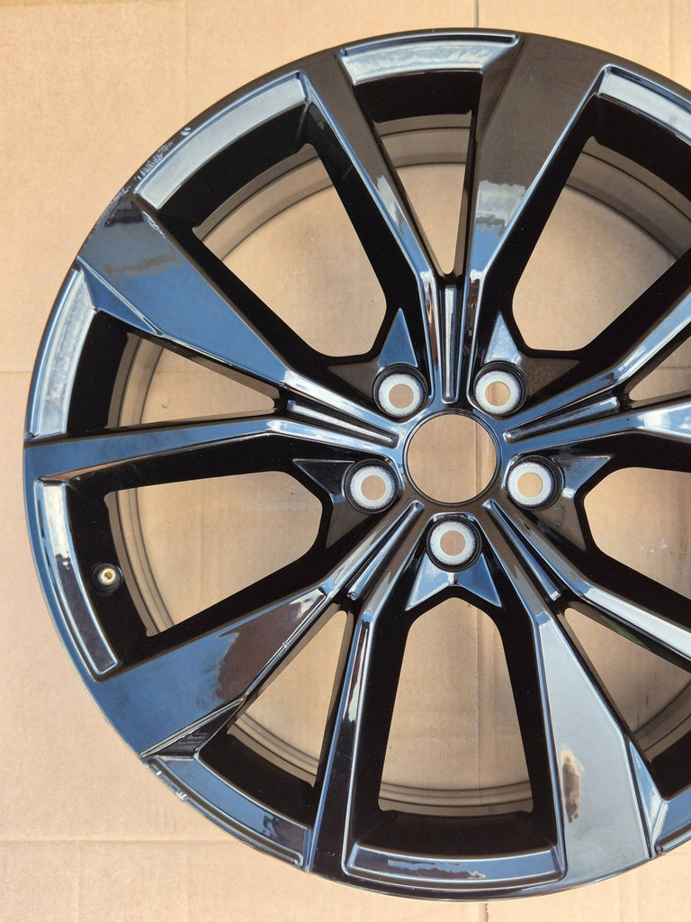 1x Alufelge 18 Zoll 7.0" 5x100 2G7601025G VW Taigo Rim Wheel FEL2616966129if