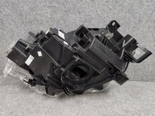 Laden Sie das Bild in den Galerie-Viewer, Frontscheinwerfer VW Id.3 10B941035BSCZ LED Links Scheinwerfer Headlight SCH9455288502lm