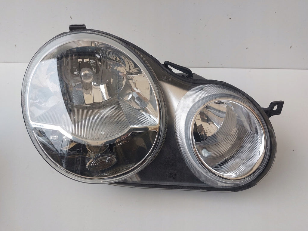 Frontscheinwerfer VW Polo IV Rechts Scheinwerfer Headlight