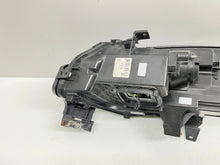 Laden Sie das Bild in den Galerie-Viewer, Frontscheinwerfer Opel Zafira C 39107635 Rechts Scheinwerfer Headlight SCH9974896103xl