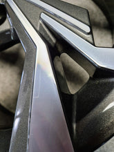 Load image into Gallery viewer, 1x Alufelge 18 Zoll 8.0" 5x112 46ET Glanz Graphit 8Y0601025H Audi A3 Mg FEL6070919238cw