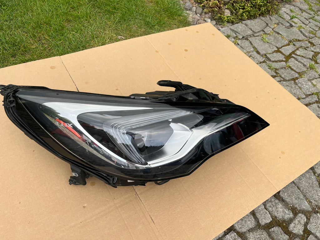 Frontscheinwerfer Opel Astra 39055746 LED Rechts Scheinwerfer Headlight