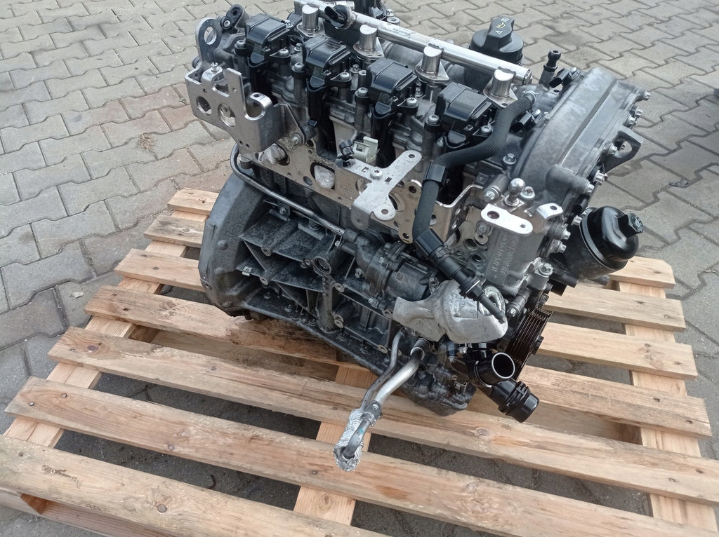 Motor Mercedes-Benz W204 W212 274910 1.6 CGI 40TKm Benzin Engine Unkomplett
