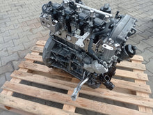 Load image into Gallery viewer, Motor Mercedes-Benz W204 W212 274910 1.6 CGI 40TKm Benzin Engine Unkomplett