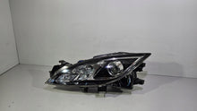 Laden Sie das Bild in den Galerie-Viewer, Frontscheinwerfer Mazda 6 Links Scheinwerfer Headlight SCH7133097880fw