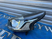 Laden Sie das Bild in den Galerie-Viewer, Frontscheinwerfer Renault Trafic III 260608912R Links Scheinwerfer Headlight SCH4807001106hz