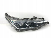 Laden Sie das Bild in den Galerie-Viewer, Frontscheinwerfer Toyota Corolla 8111002L50 Rechts Scheinwerfer Headlight SCH8648764068wp