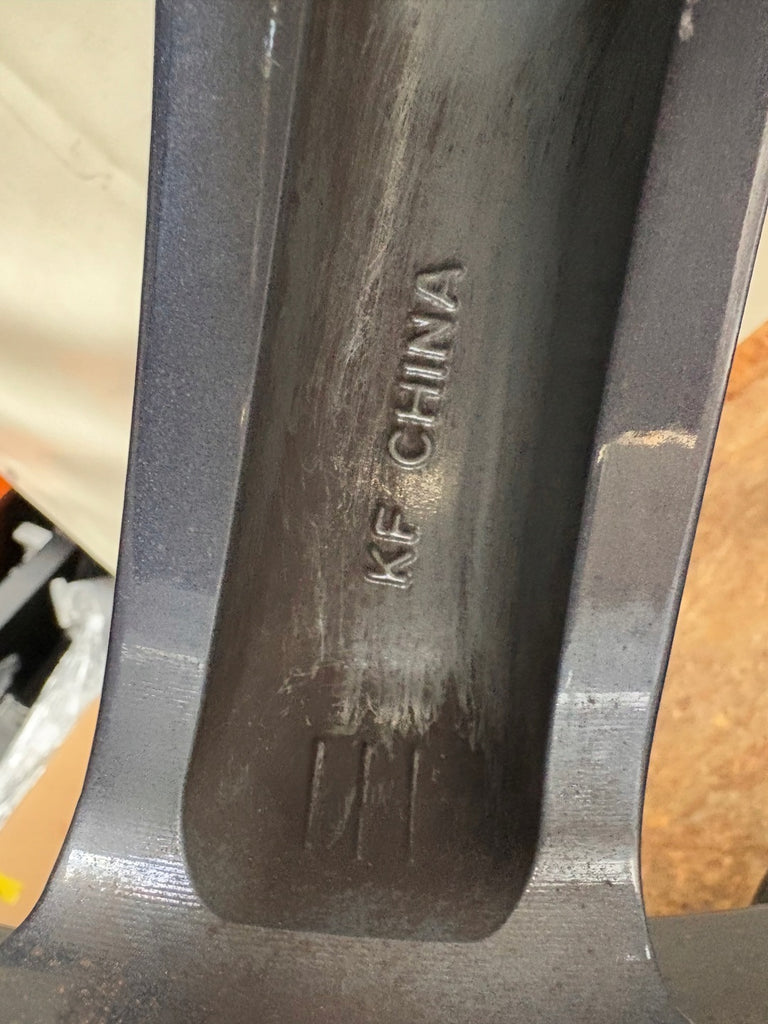 1x Alufelge 19 Zoll 7.0" 5x114.3 45ET Glanz Grau 9965117090 Mazda Cx-5 Mg