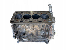 Laden Sie das Bild in den Galerie-Viewer, Motorblock Renault Master I G9U754 2.5 DCI Benzin Unkomplett