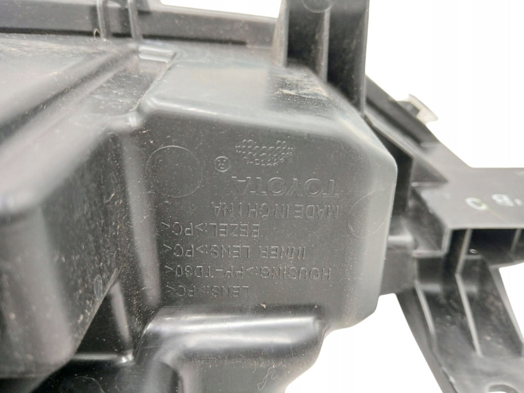 Frontscheinwerfer Toyota V LED Links Scheinwerfer Headlight SCH1837474025un