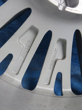 Laden Sie das Bild in den Galerie-Viewer, 1x Alufelge 18 Zoll 7.0&quot; 5x114.3 38ET Mitsubishi Outlander Rim Wheel