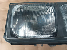 Laden Sie das Bild in den Galerie-Viewer, Frontscheinwerfer Mercedes-Benz 190 W201 127092-00RE Rechts Headlight SCH3090004611on