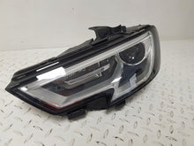 Load image into Gallery viewer, Frontscheinwerfer Audi A3 8V0941005E Xenon Ein Stück (Rechts oder Links)