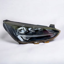 Laden Sie das Bild in den Galerie-Viewer, Frontscheinwerfer Ford Focus JX7B-13B626-AE LED Rechts Scheinwerfer Headlight