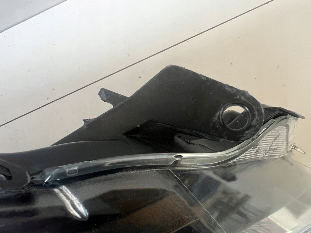 Frontscheinwerfer Toyota Yaris Rechts Scheinwerfer Headlight