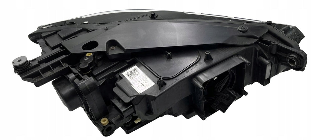 Frontscheinwerfer VW Passat B8 3G1941035C LED Ein Stück (Rechts oder Links) SCH9167211637cj