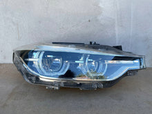 Laden Sie das Bild in den Galerie-Viewer, Frontscheinwerfer BMW F30 F31 8738711 Ein Stück (Rechts oder Links) Headlight