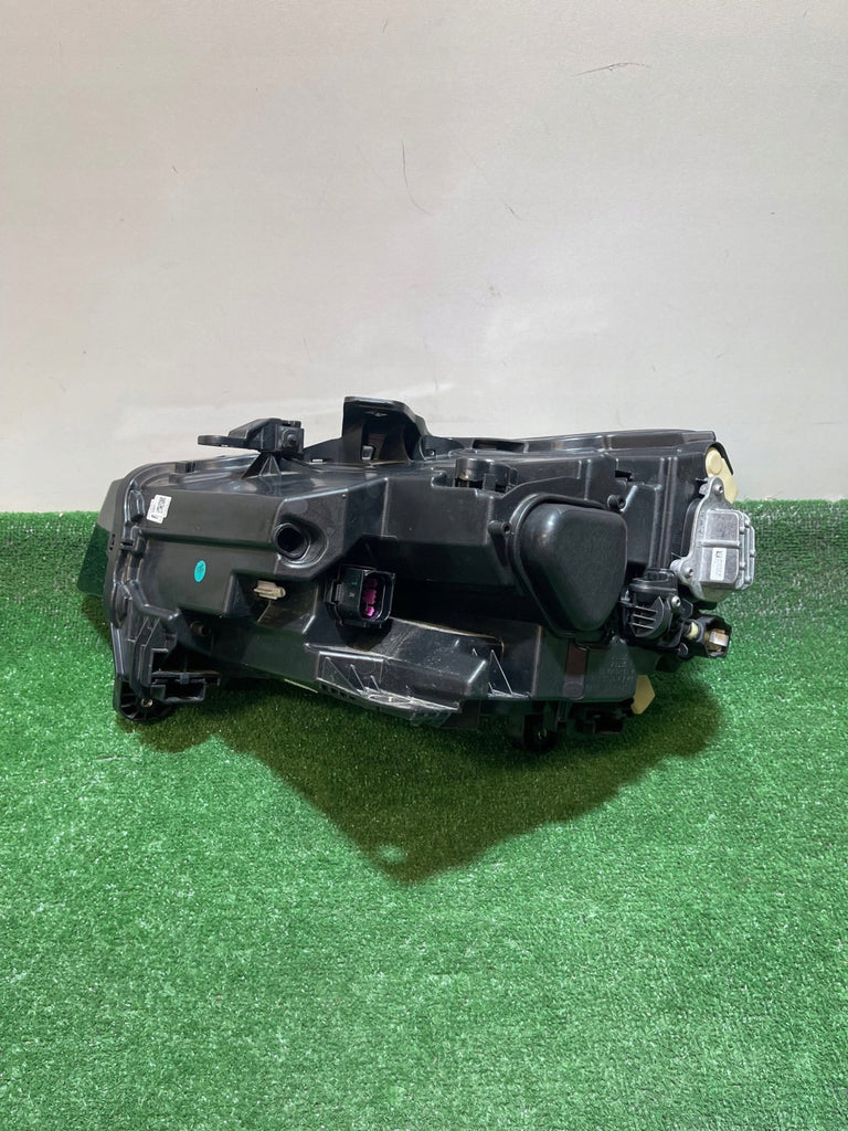 Frontscheinwerfer Audi Q2 81A941012 Rechts Scheinwerfer Headlight SCH7160122040qn