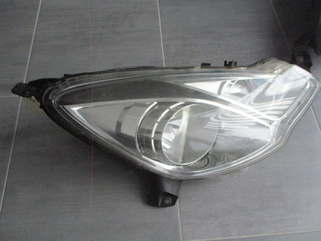 Frontscheinwerfer Citroën C3 II 9677033880 Ein Stück (Rechts oder Links)