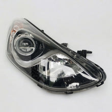 Laden Sie das Bild in den Galerie-Viewer, Frontscheinwerfer Hyundai I30 92102-A6020 LED Rechts Scheinwerfer Headlight