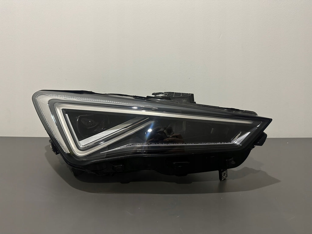 Frontscheinwerfer Cupra Leon 5FB941036B Full LED Rechts Scheinwerfer Headlight
